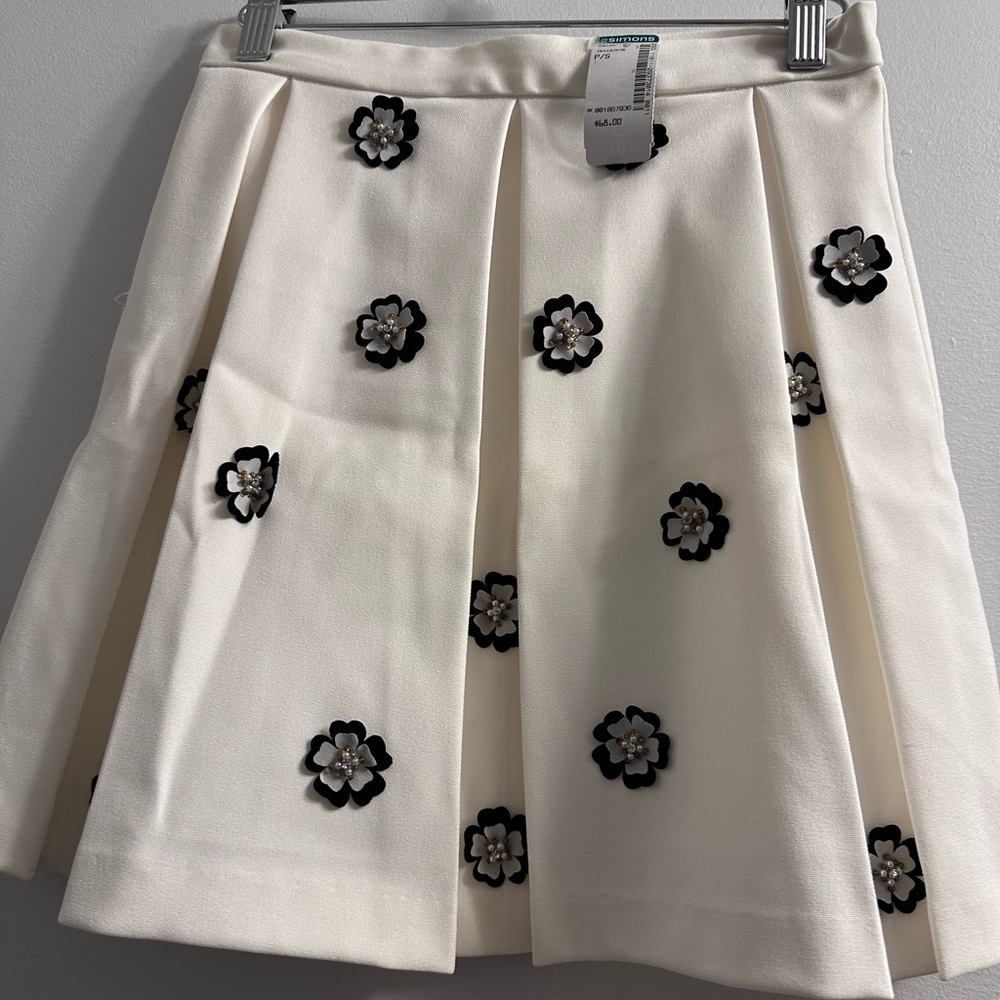 Simons skirt